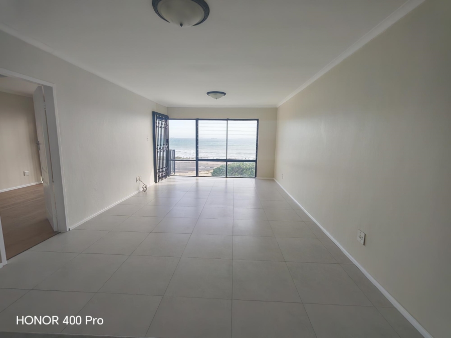 2 Bedroom Property for Sale in Beachfront Western Cape